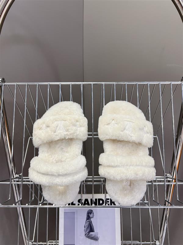 20251128184541368 250